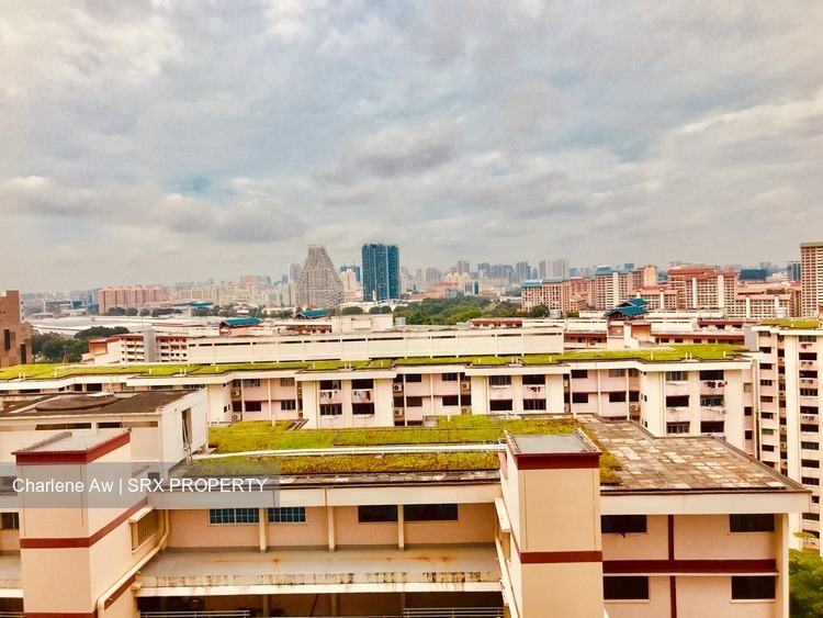 Ang Mo Kio Street 32 thumbnail photo